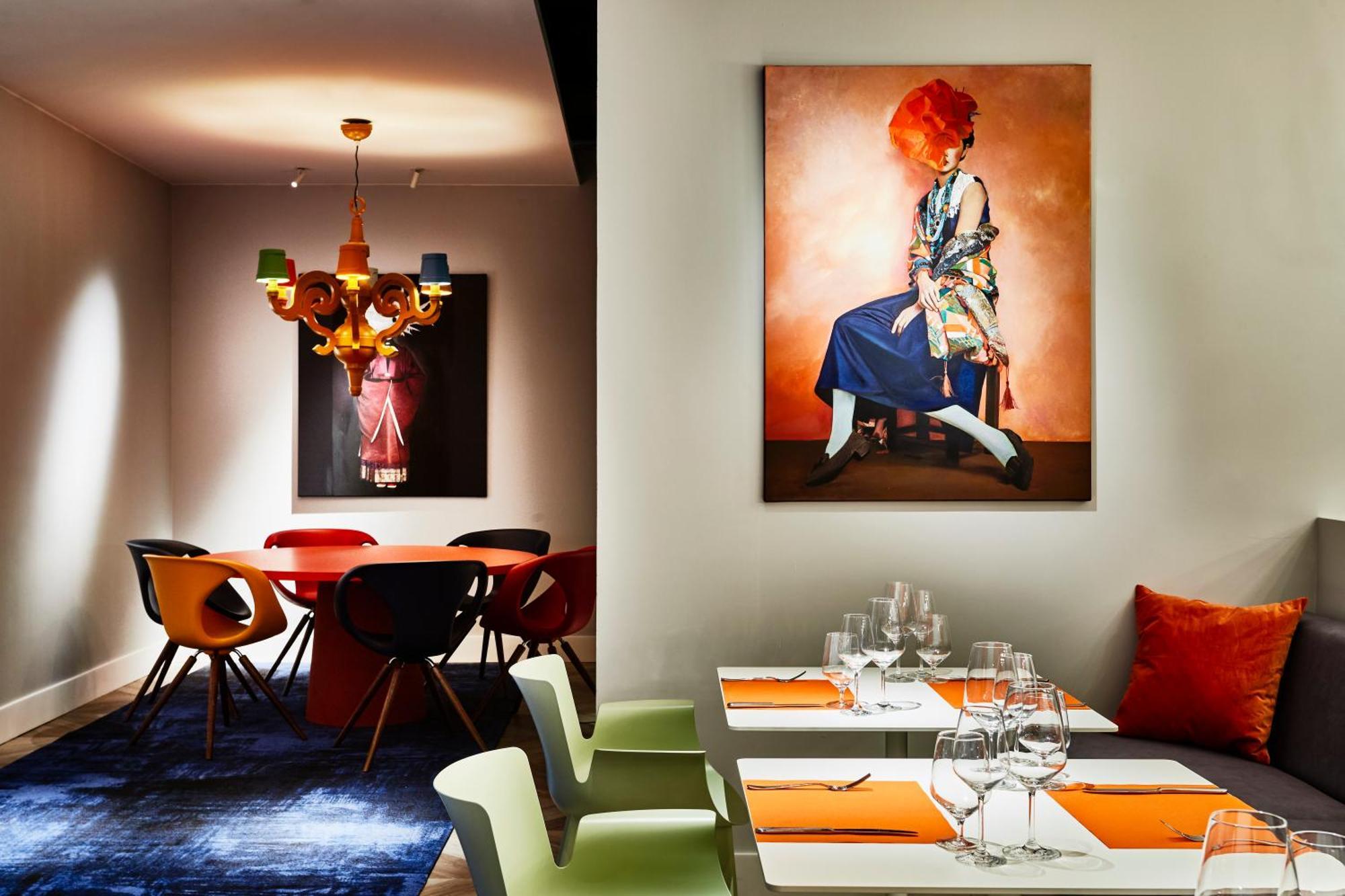 Hotel Indigo Warsaw Nowy Swiat By Ihg Exterior photo