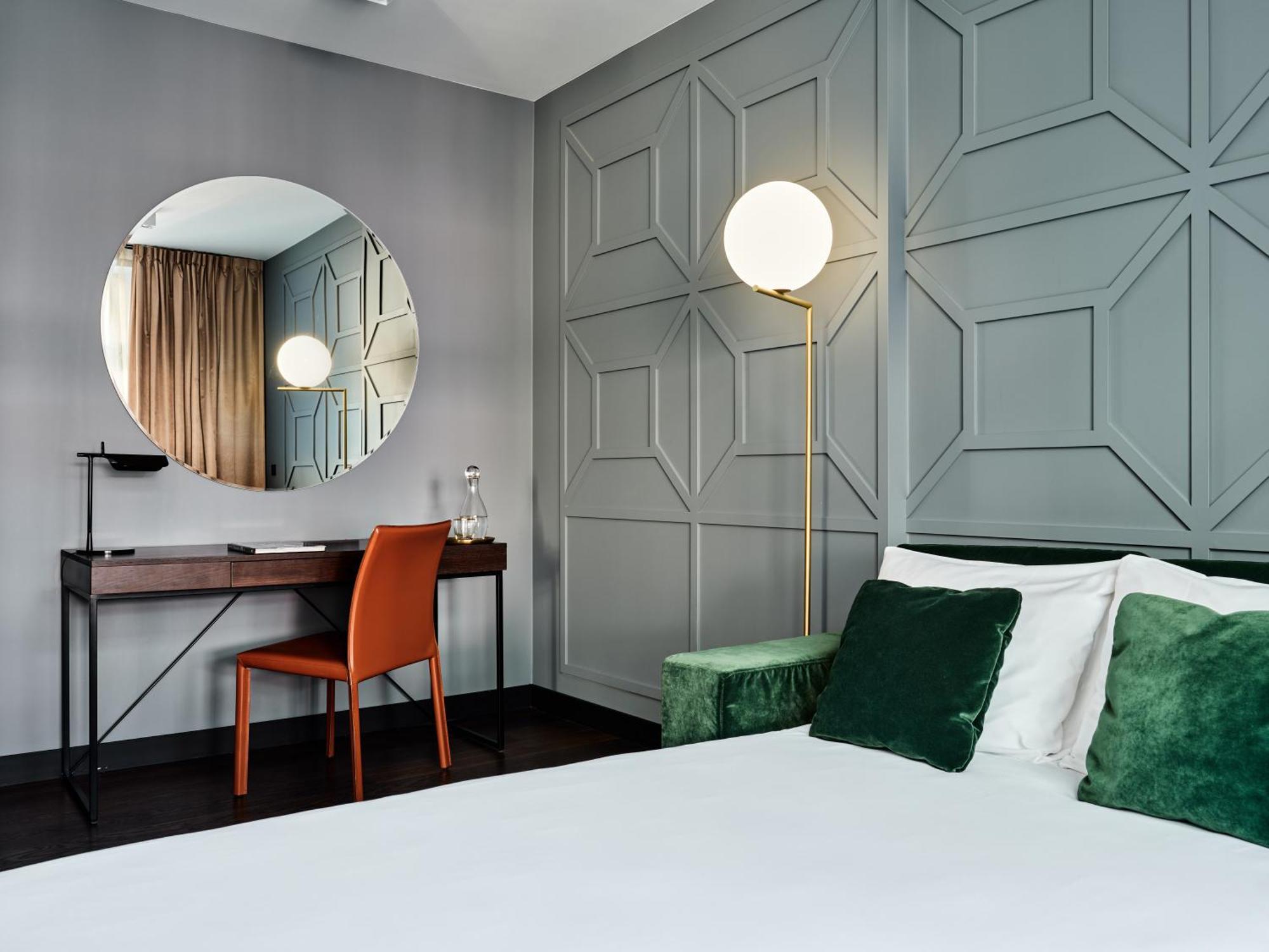 Hotel Indigo Warsaw Nowy Swiat By Ihg Exterior photo
