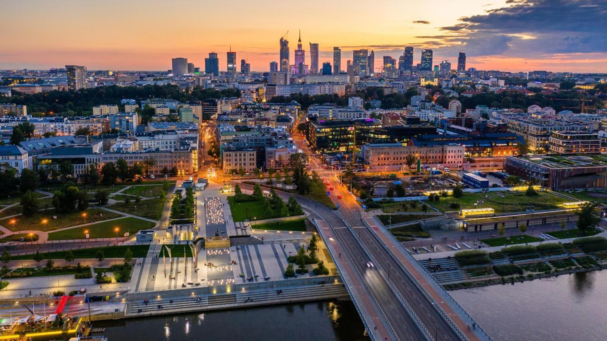 Hotel Indigo Warsaw Nowy Swiat By Ihg Exterior photo
